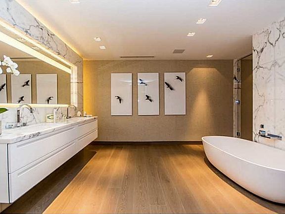 3rd image of 7043 Fisher Island Dr