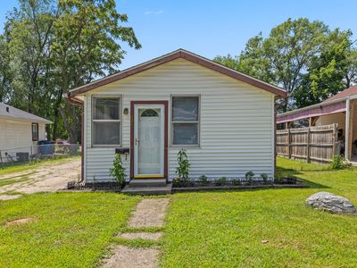 804 E 21st Ct, Des Moines, IA, 50317