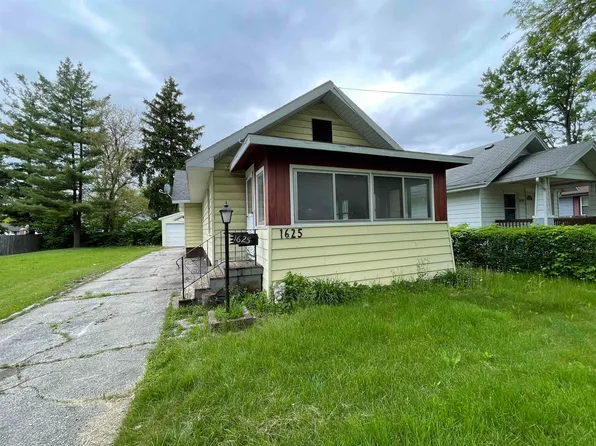 1625 N Oakley St, Saginaw, MI 48602