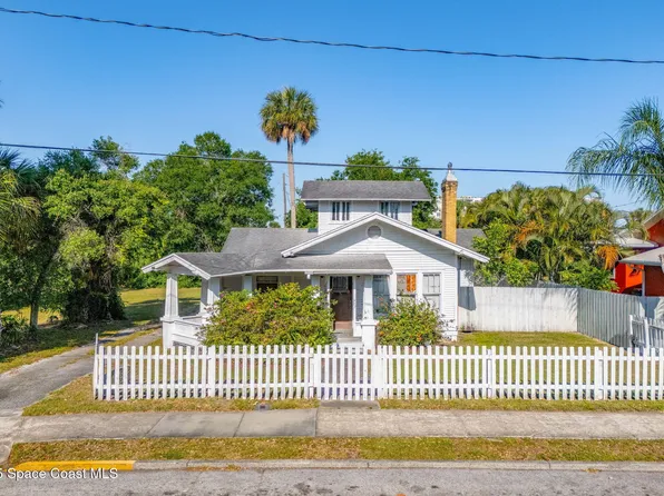 2106 Vernon Pl, Melbourne, FL 32901