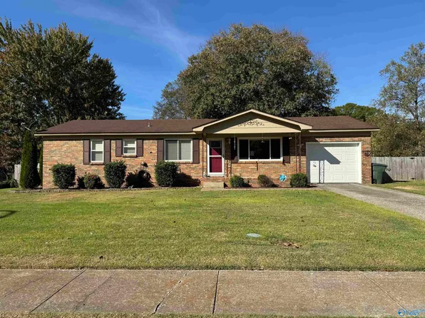 1113 Danmann Dr SE, Huntsville, AL 35803