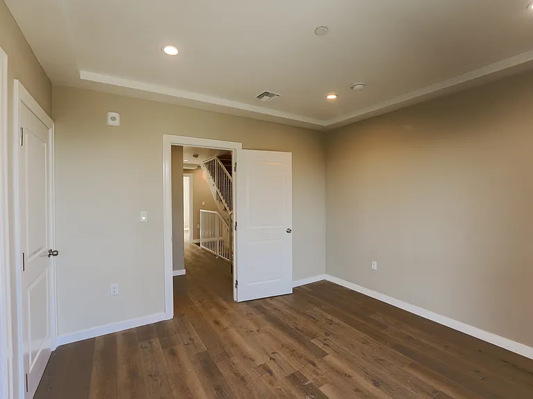 8837 Burnet Ave #102 — Photo 14