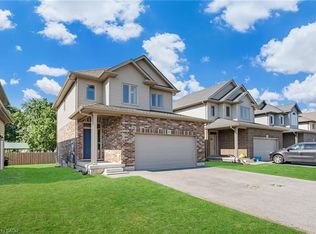 55 Laurent Ave, Welland, ON L3B 0E2