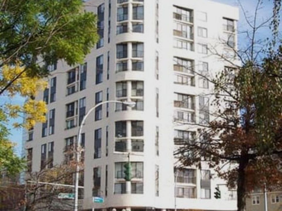 1st image of 10 Cottage Place #2A