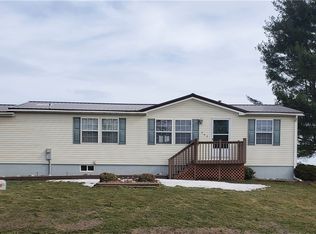 242 Windfall Rd, Utica, NY 13502