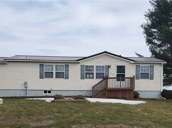 242 Windfall Rd, Utica, NY 13502