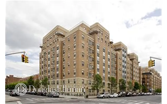 Sold by Douglas Elliman | media 21