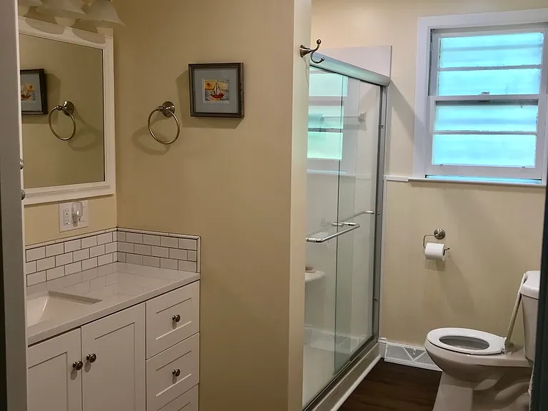 Main bathroom / big shower