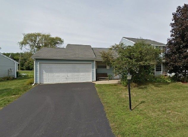 1st image of 502 Lauren Ln