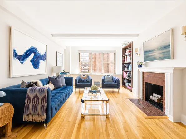 433 East 51st Street image 1 of 12