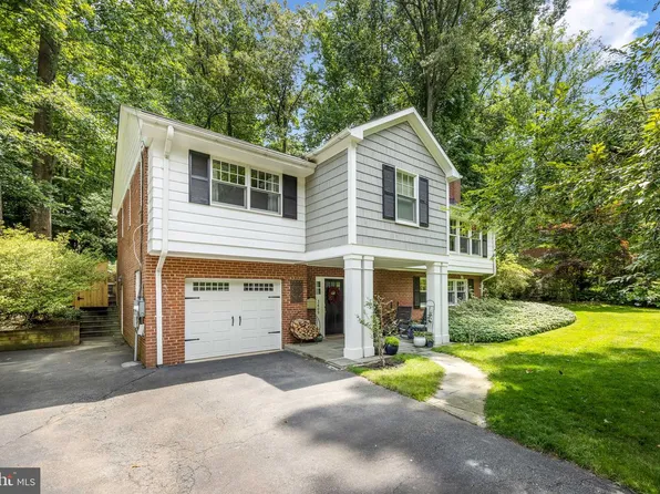 3609 Whispering Ln, Falls Church, VA 22041