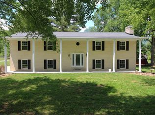1725 Cherrybrook Dr, Knoxville, TN 37912