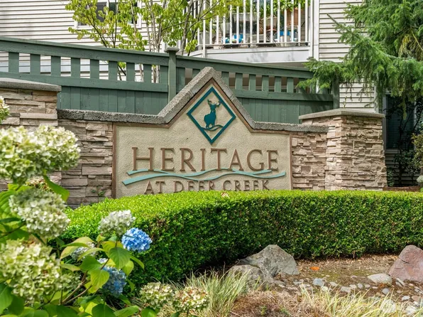 12530 Admiralty Way #D102, Everett, WA 98204