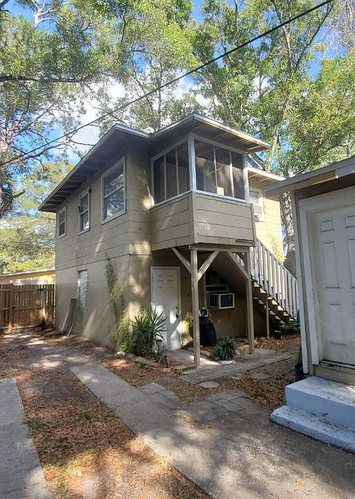 1st image of 735 20th Ave S