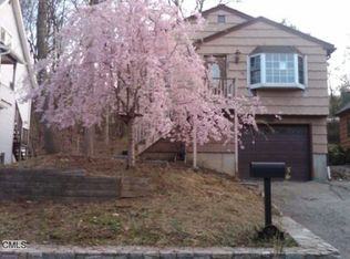 154 Howe Ave, Shelton, CT 06484