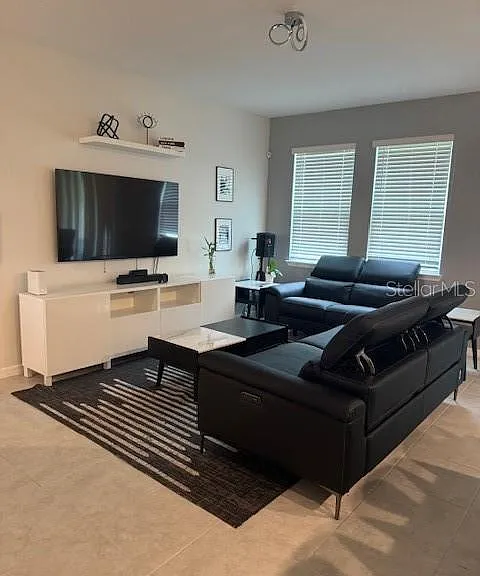 15055 Willow Arbor Cir — Photo 3