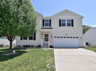 430 Red Coat Trl, Wentzville, MO 63385