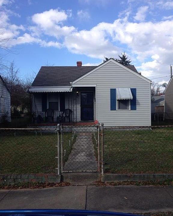 2nd image of 510 Hunt Ave