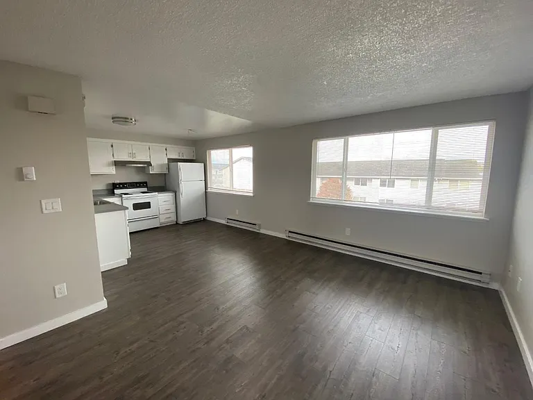 75 W Whidbey Ave #C202 — Photo 1