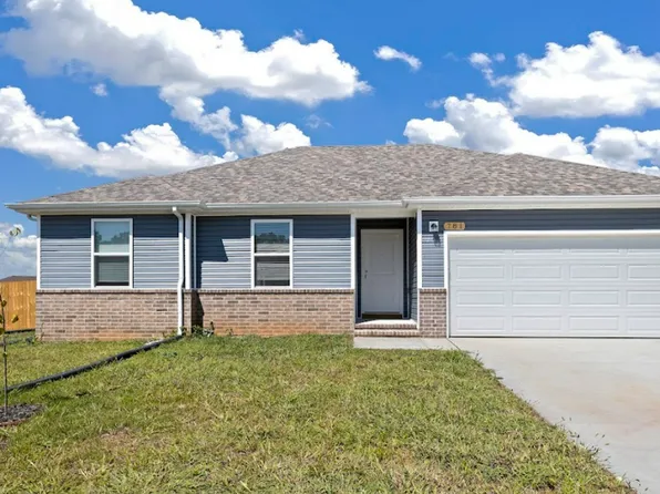 781 W Navajo St, Republic, MO 65738
