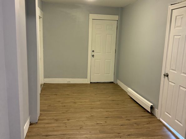 492-494 Wilson St #1