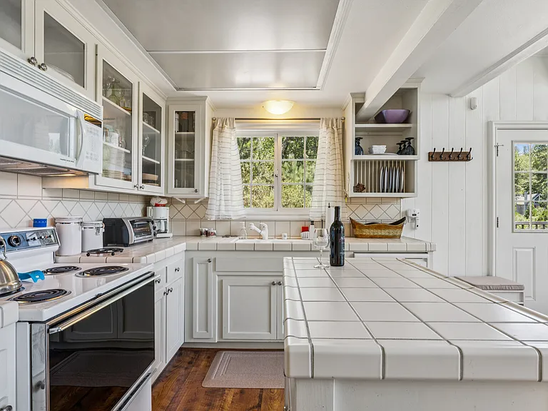 27602 W Shore Rd — Photo 12