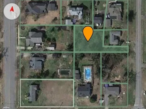501 S Depot St, Seneca, SC 29678