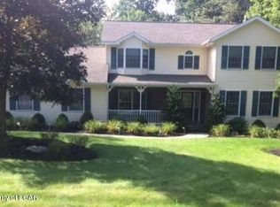 253 Hemlock Ter, Mountain Top, PA 18707