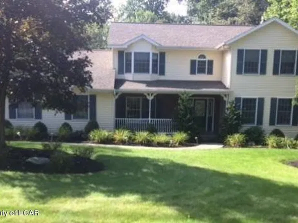 253 Hemlock Ter, Mountain Top, PA 18707