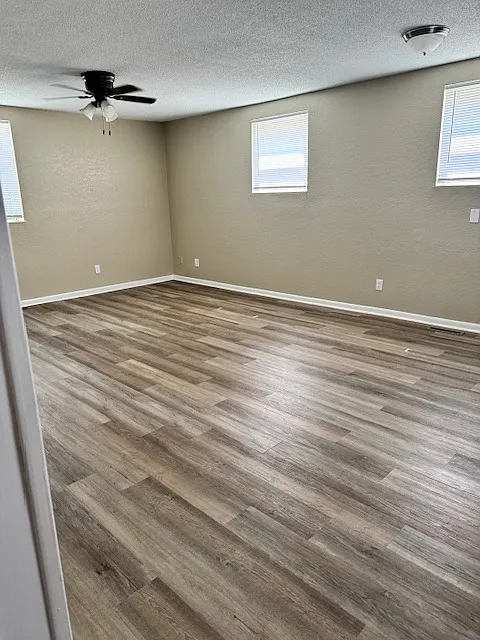 2 bed, $1,300 — Photo 2