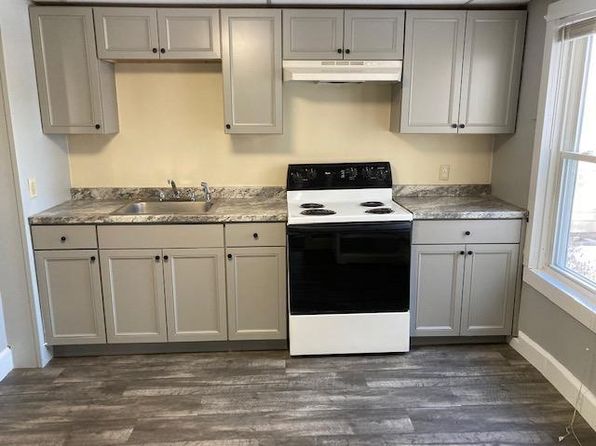 1051 Main St Floor 2