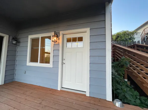 15166 SW 119th Ave #B, Portland, OR 97224
