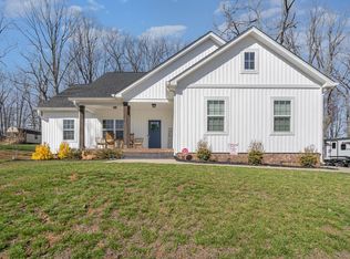 1747 Ivey Ct, Maiden, NC 28650