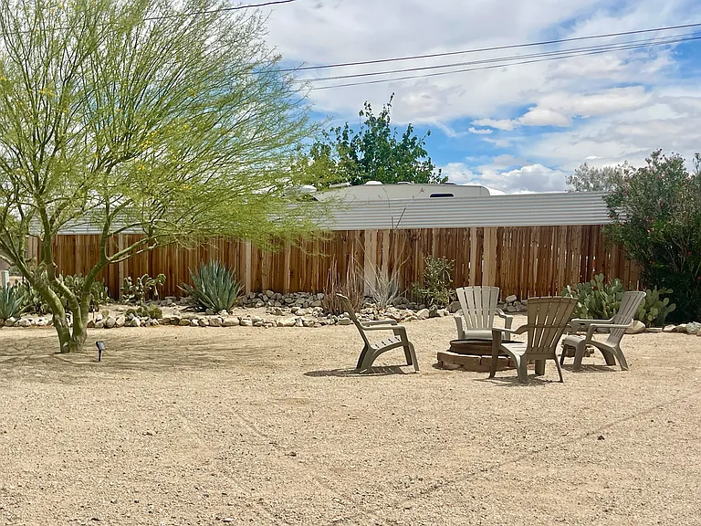 7345 Maude Adams Ave #FURNISHED — Photo 21
