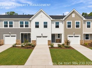 216 Deercroft Dr #1, Apex, NC 27539