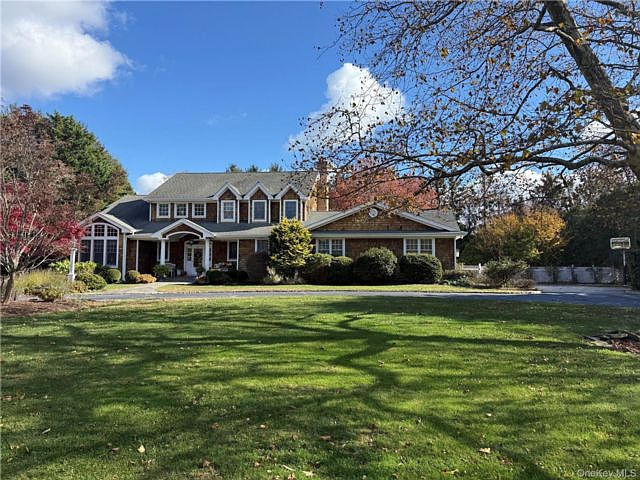 1st image of 2465 Fairway Dr