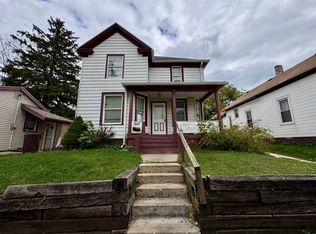 1519 Superior St, Racine, WI 53402