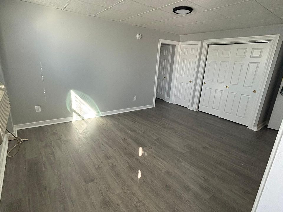 1st image of 3730 School Ln #7