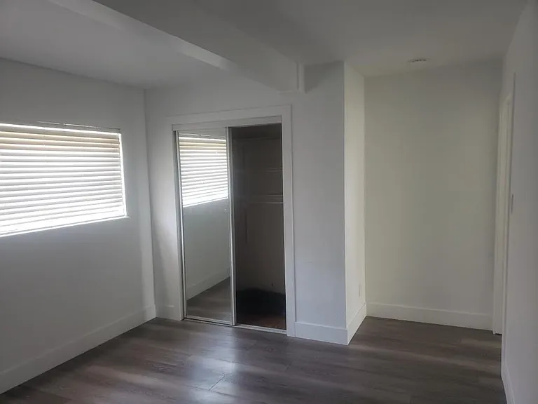 1801 Deborah St — Photo 9