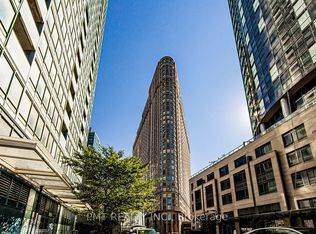 25 The Esplanade #2611, Toronto, ON M5E 1W5