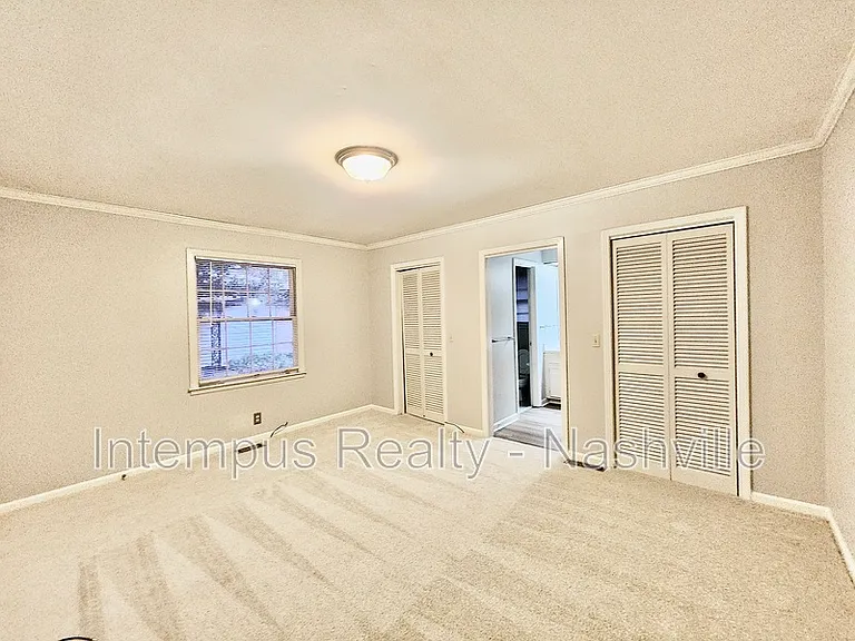 8124 Devens Dr — Photo 49