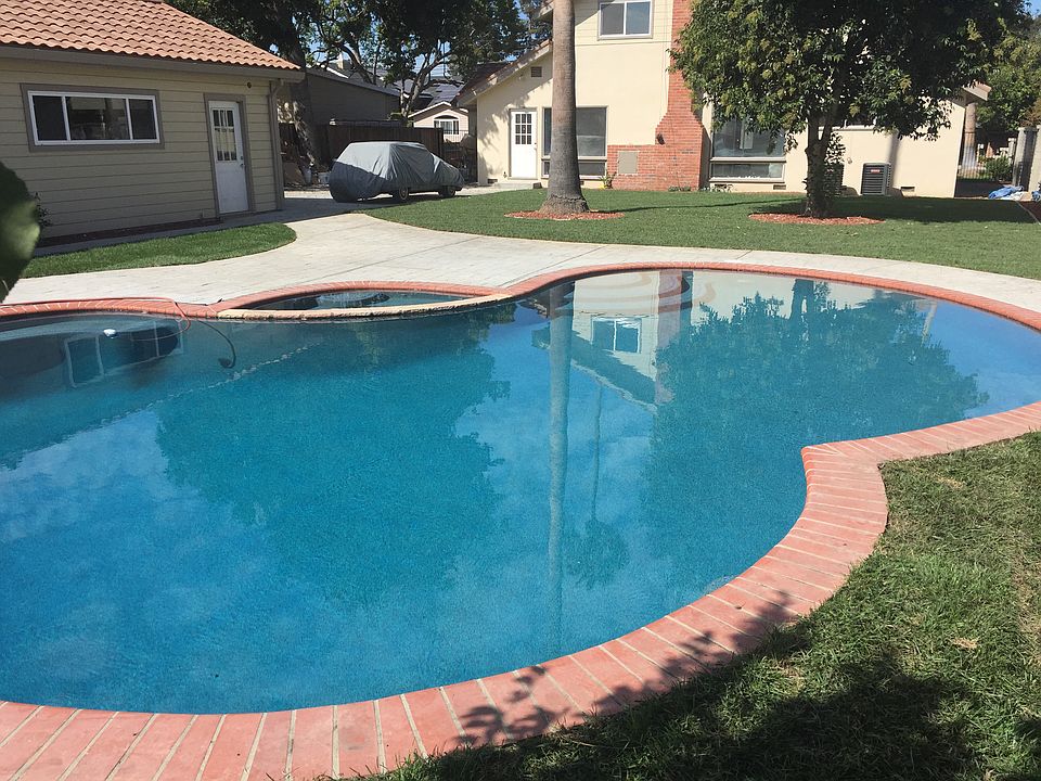 1st image of 1098 El Solyo Ave