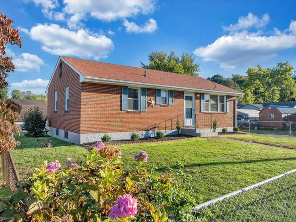 1608 Eddy Ave, Salem, VA 24153