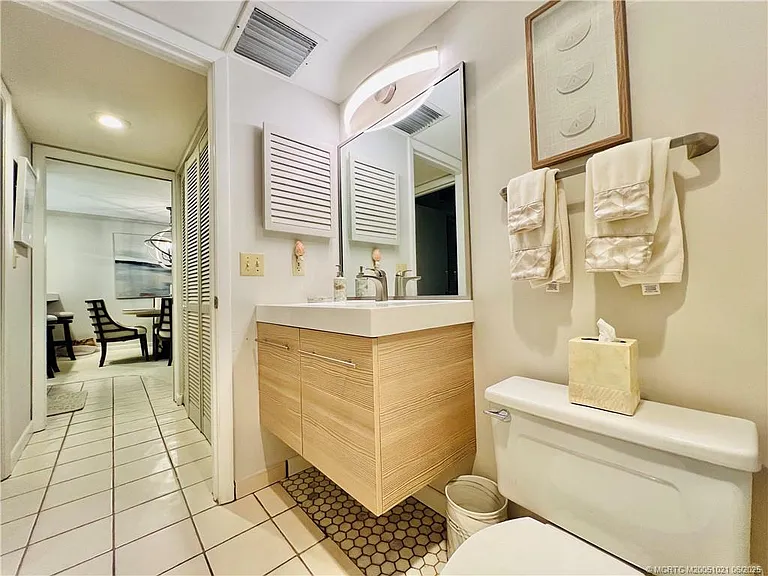 1550 NE Ocean Blvd #C204 — Photo 47