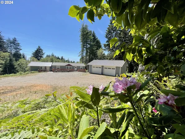 95746 Horton Ln, Brookings, OR 97415