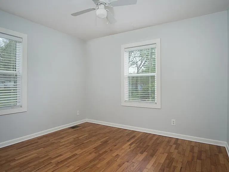 8811 Craig Dr — Photo 9