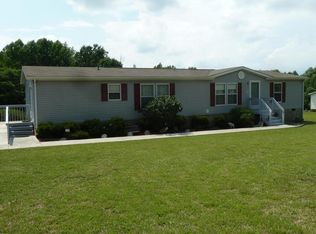 1130 Fanny Cook Rd, Martinsville, VA 24112