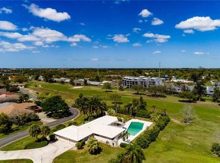 9203 Grand Blanc Dr, Seminole, FL 33777
