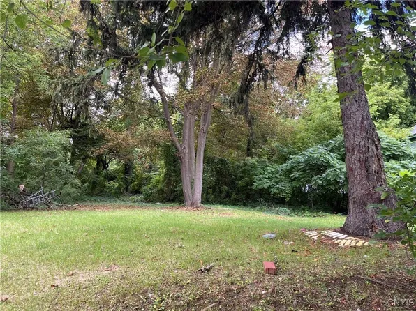 1406 South Ave, Syracuse, NY 13207