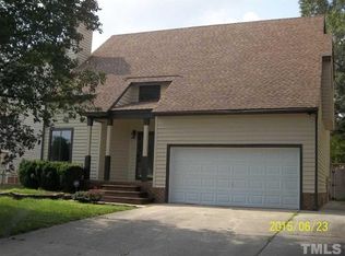 1908 Carthage Cir, Raleigh, NC 27604